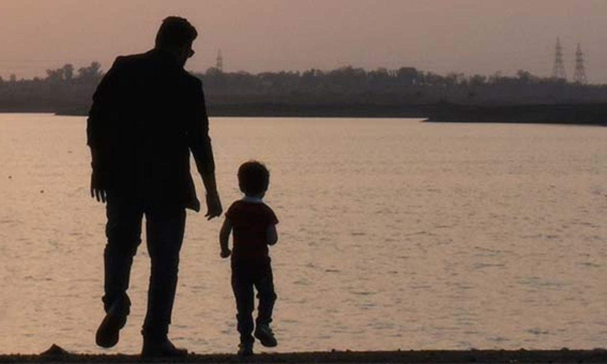 Mi sentivo miserabile, 
e non solo di fronte a te, 
ma di fronte a tutto il mondo, 
perché tu eri per me la misura di tutte le cose.
F. Kafka
#CosaRestaDelPadre  
#SalaLettura