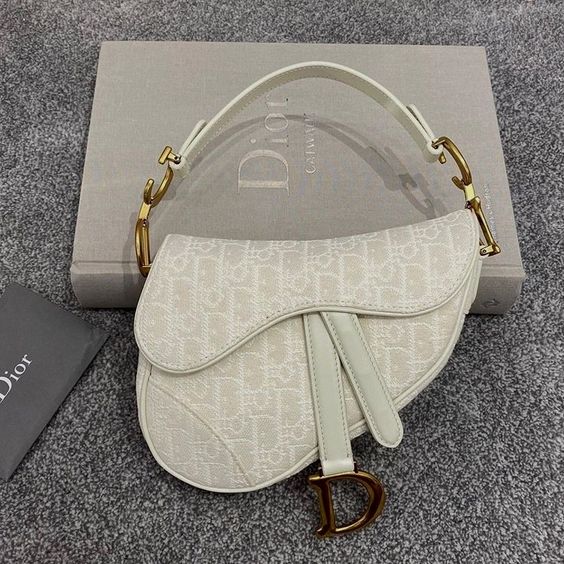 Dior👜
