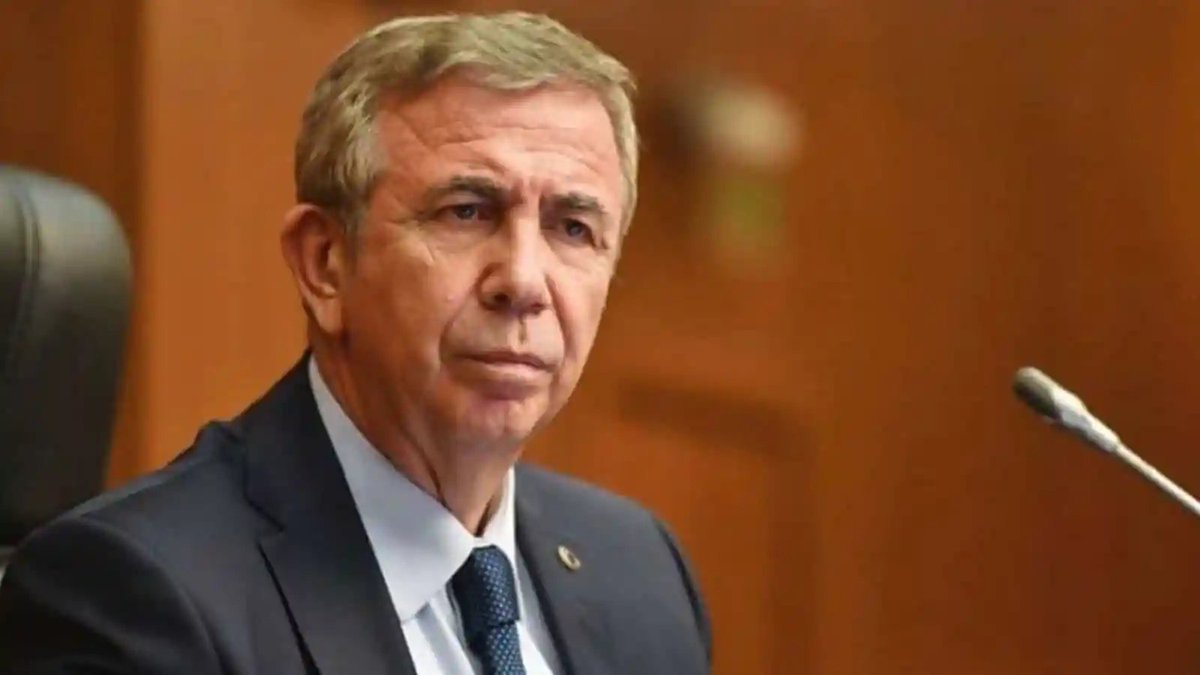 Mansur Yavaş:

"Turgut Altınok'un malvarlığını tam olarak açıklamadığı kanaatindeyim. Turgut Altınok'un 8 kardeşi var. Ailesi 9 çocuğun her birine bu kadar mal bıraktıysa tebrik ediyorum. Babamdan bana sadece 1 ahşap ev kaldı, bir de itibar zenginliği kaldı."