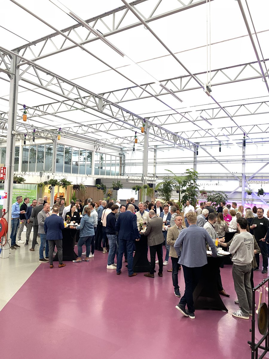 Mooie opkomst bij de eerste Masterclass ai. Vandaag houden we twee van deze interessante bijeenkomsten.