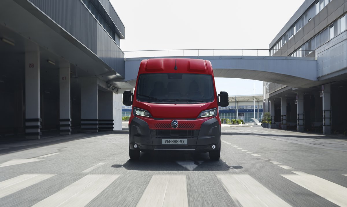 With the most comprehensive commercial EV line-up that includes #CitroënAmi Cargo, @CitroenUK announces the UK's best-selling small van, #CitroënBerlingo, along with #CitroënDispatch, and #CitroënRelay are now open for orders.👉 bit.ly/49VGm01