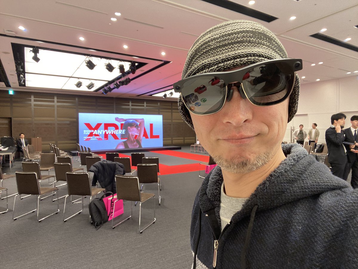 d_wackys's tweet photo. XREAL Air 2 Ultra 体験してきました
VRレビュー系の仲間たちと記念撮影♪
#theta360 #thetax #xreal #littleplanet https://t.co/wLr1F1KqOW