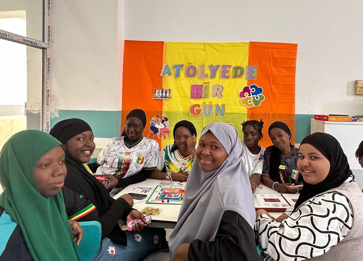 maarifML's tweet photo. Nous avons passé une journée amusante en jouant à des jeux turcs à l'Atelier de réflexion et de créativité sur notre campus de Sebenicoro. 🤩👏💫 #MaliMaarif #ClubTurc #Sebenikoro https://t.co/W6TBnzPIAi