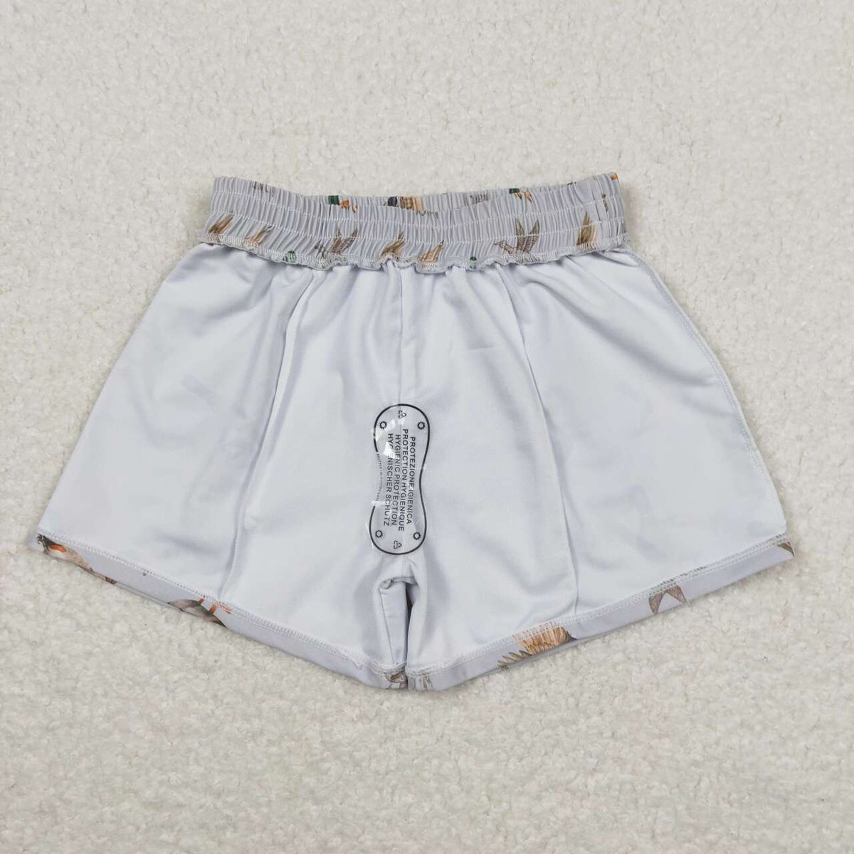 Boys Duck Grey Print Swim Trunks
zhihaovip.com/products/s0268…
#boysclothes #swimwear