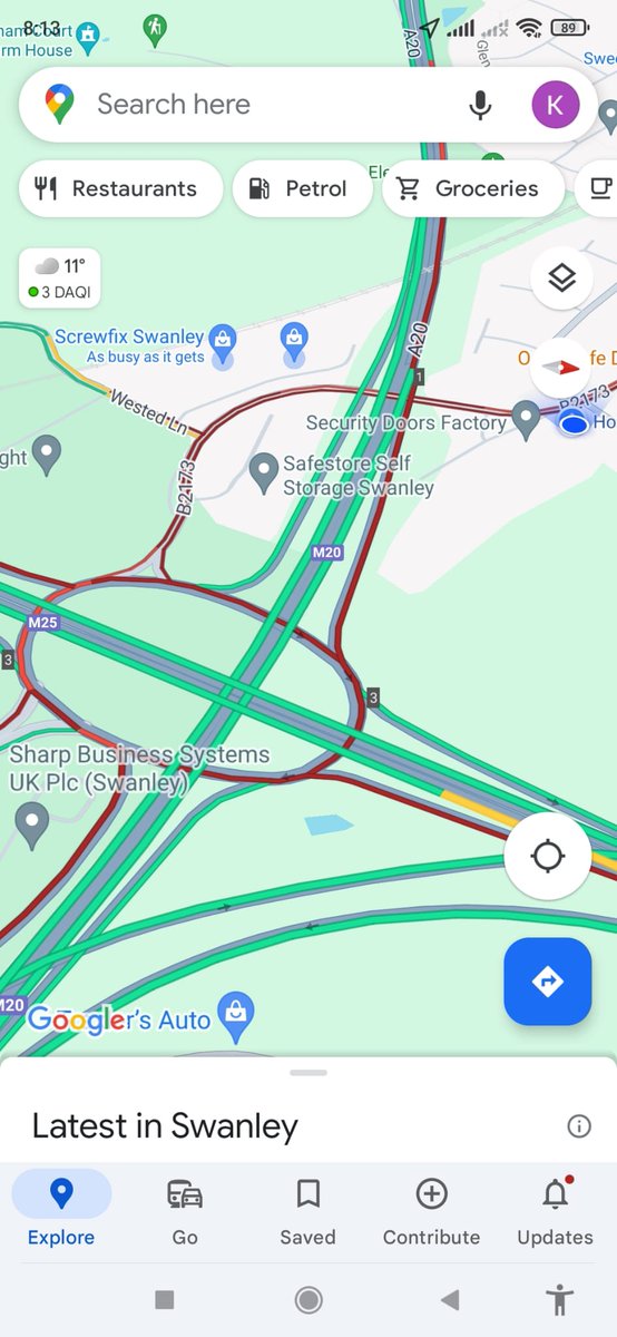 keriwinkle82's tweet photo. @SDC_newsdesk @SevenoaksTC @Swanley_Council How can you justify more housing in and around #swanley when the traffic is gridlock on a normal day like today? Why do you not realise the town does not have the infrastructure for more people? #gridlock #nomorehousing #notwelcomehere https://t.co/1bKuRPUYaG
