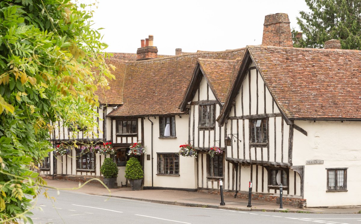 Celebrate #Easter Sunday with a special lunch or afternoon tea at <a href="/SwanLavenham/">The Swan at Lavenham</a> in the heart of Suffolk’s most beautifully kept village.