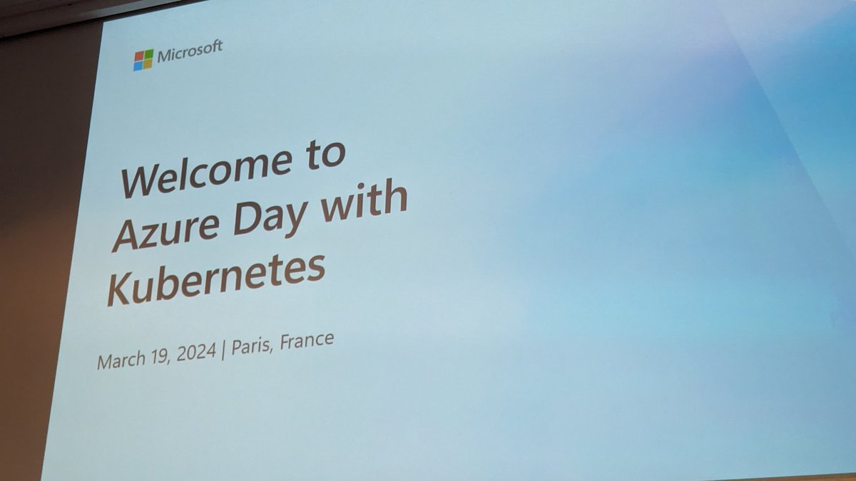Pixel_Robots's tweet photo. Ready for the AKS day! https://t.co/ZV4sbfYv3N