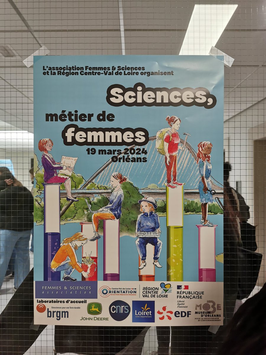 𝙂𝙞𝙡𝙡𝙞𝙖𝙣𝙚 𝘾𝙧𝙚𝙪𝙨𝙤𝙩 🌱🧬 (@creusot_svt) on Twitter photo Journée #FemmesenScience pour 150 lycéennes des lycées Pothier, Franklin et J. Zay d'Orléans.
Discours d'introduction d'Isabelle Vauglin, astrophysicienne et présidente de l'association <a href="/FemmesSciences/">Femmes & Sciences</a>. Journée #FemmesenScience pour 150 lycéennes des lycées Pothier, Franklin et J. Zay d'Orléans.
Discours d'introduction d'Isabelle Vauglin, astrophysicienne et présidente de l'association <a href="/FemmesSciences/">Femmes & Sciences</a>.