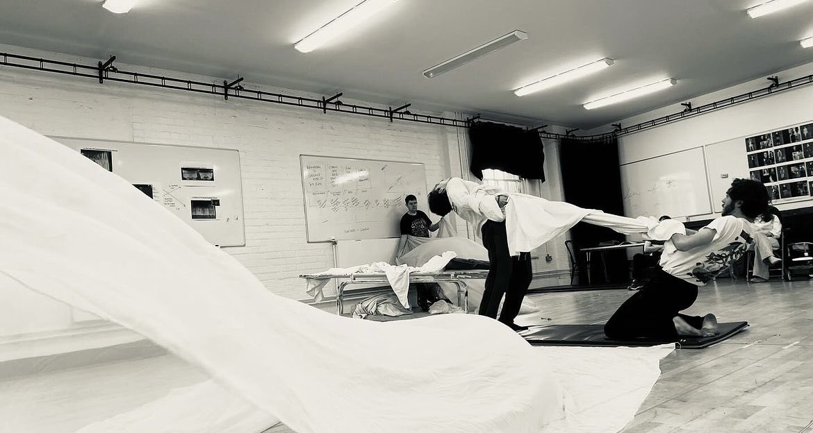 2 days to go. We’re currently in our tech for Edward II. We can’t wait to reveal our secrets. 👑🐷🎈

TICKETS AVAILABLE HERE. 
ticketsource.co.uk/lipa/edward-ii…

21st - 23rd March, Paul McCartney Auditorium.

#Actor #Acting #LIPA #Performance #EdwardII