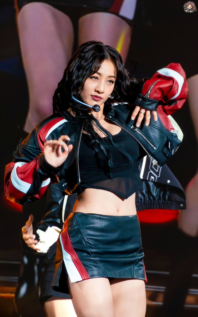 And you know all that I can say is--

#TWICE #JIHYO #지효 #READYTOBE  #TWICE_5TH_WORLD_TOUR 
#TWICEINLASVEGAS #트와이스