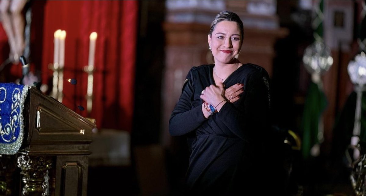 ServitasATQ's tweet photo. Desde la cofradía de Servitas queremos transmitirle nuestra enhorabuena a Doña Elena Melero por el magnífico pregón de la Semana Santa de Antequera del año 2024. https://t.co/jYIU4zYIwR
