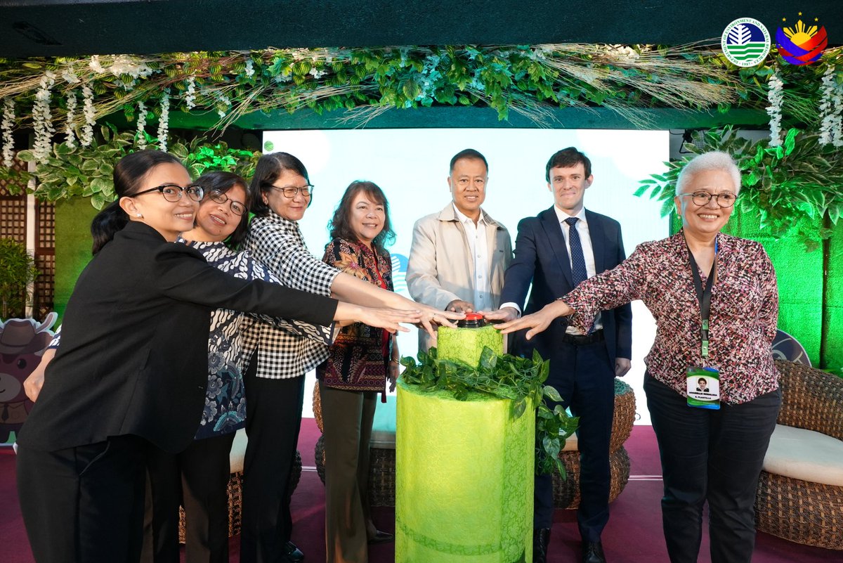 DENROfficial's tweet photo. ICYMI: The DENR-BMB, w/ @BIOFIN_PH, Forest Foundation Philippines, and @UNDPPH launched the Animal Town Game App, the first-ever mobile game that mobilizes finance for nature in the Philippines.

#EnvironmentForLife #DENRNews #DENRInAction #PlayAnimalTown https://t.co/yPCRvjHV61