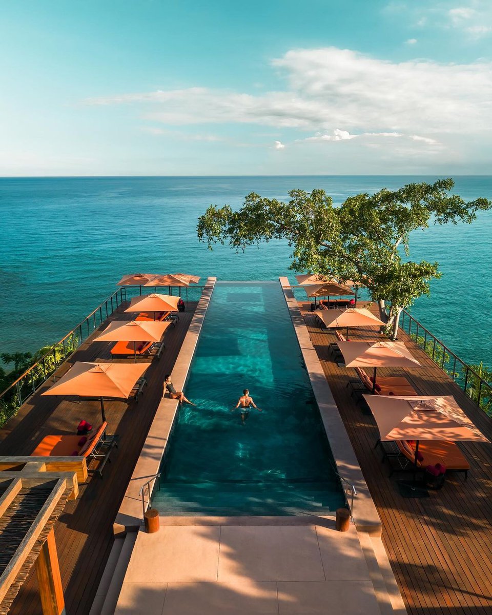 Lost in the lush embrace of Nayarit's jungle paradise, where the infinity pool dances amidst towering trees and untamed beauty. ​

Photo: <a href="/jeremyaustiin/">Jeremy Austin</a>​

📍 Nayarit, Mexico​

#NayaritJungle​ #JungleParadise​ #NatureRetreat​ #MexicanWilderness​ #ForestInfinityPool