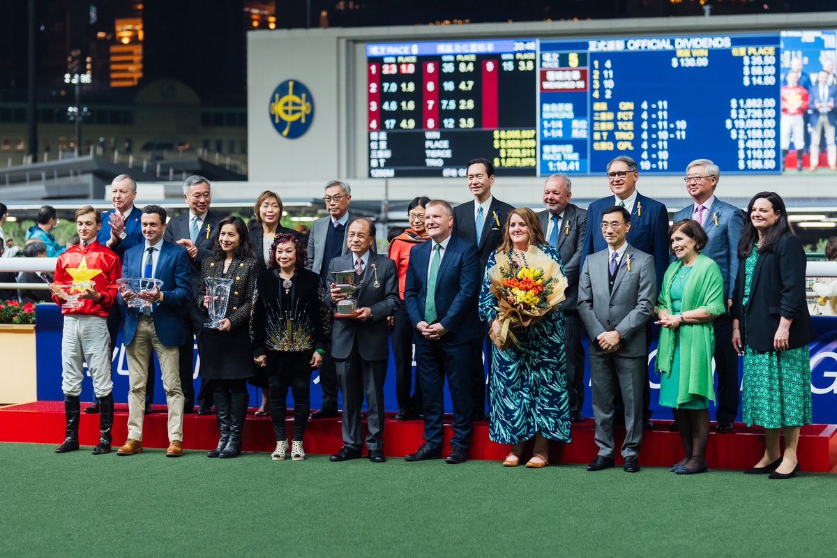 IrelandinHK's tweet photo. Delighted to welcome 🇮🇪 Minister for Finance, @mmcgrathtd TD, to 🇭🇰 for #StPatricksDay2024. 
 
A productive trip with a variety of events, including our National Day Reception, Ireland Trophy @HKJC_Racing, live interview on CNBC @asiasquawkbox, and a finance roundtable. https://t.co/bekNS3bNV6