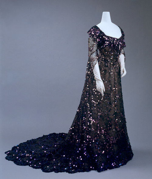 Milky way vibes of 1902! #Frockingfabulous #Fashionhistory via the Met.