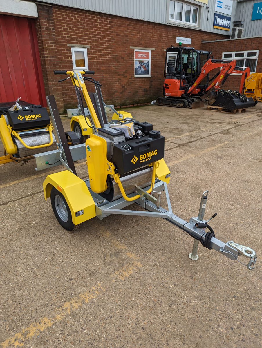 targetplant's tweet photo. MORE NEW ADDITIONS 🚨🚨

As we continue to expand our fleet, we are pleased to have received more new stock from Shellplant Ltd Distributors of Construction Equipment. 

- 3 Petrol pedestrian Bomag Rollers
- 3 Trailers to suit https://t.co/3xJNjg2Egu