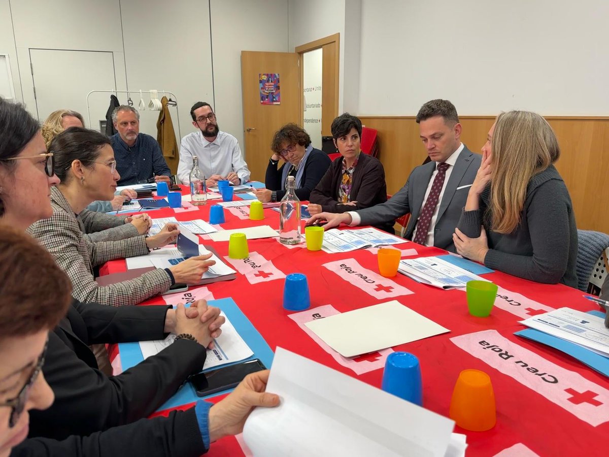 OcupacioCR's tweet image. L&apos;alcaldessa @nuriaparlon i el consell delegat de @aiguesbcnclient @FelipeCamposlh van visitar-nos pel  tancament de l&apos;edició 2023 del #ProgramaONA a @scgramenet

Agraïm a totes les parts per garantir l&apos;èxit i l&apos;impacte positiu en el territori

#OcupacioCreuRoja