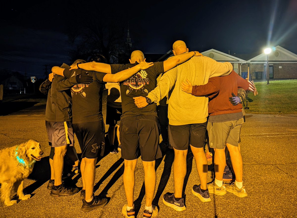 14x HIMs came out for an impromptu Murph at the #AO_MonsterMile Looking for Fitness, Fellowship and Faith - look no further. We got your Six! Yes, we still have the Ghost Flag. No, that's not a stray