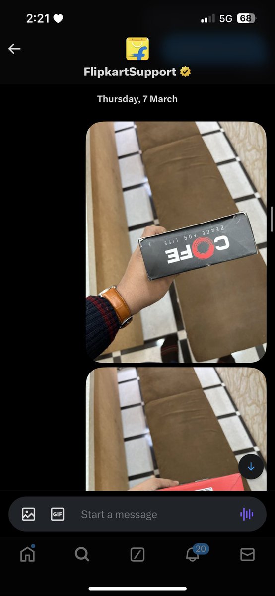 MonuAgroya's tweet photo. I received this product on 21st February and on the same day I put a return request for it but it was not returned. Even after complaining about it repeatedly, it was not returned and I have sent its photo 7-8 times to different places, still the customer Care is saying photo https://t.co/vujFd6B5ex