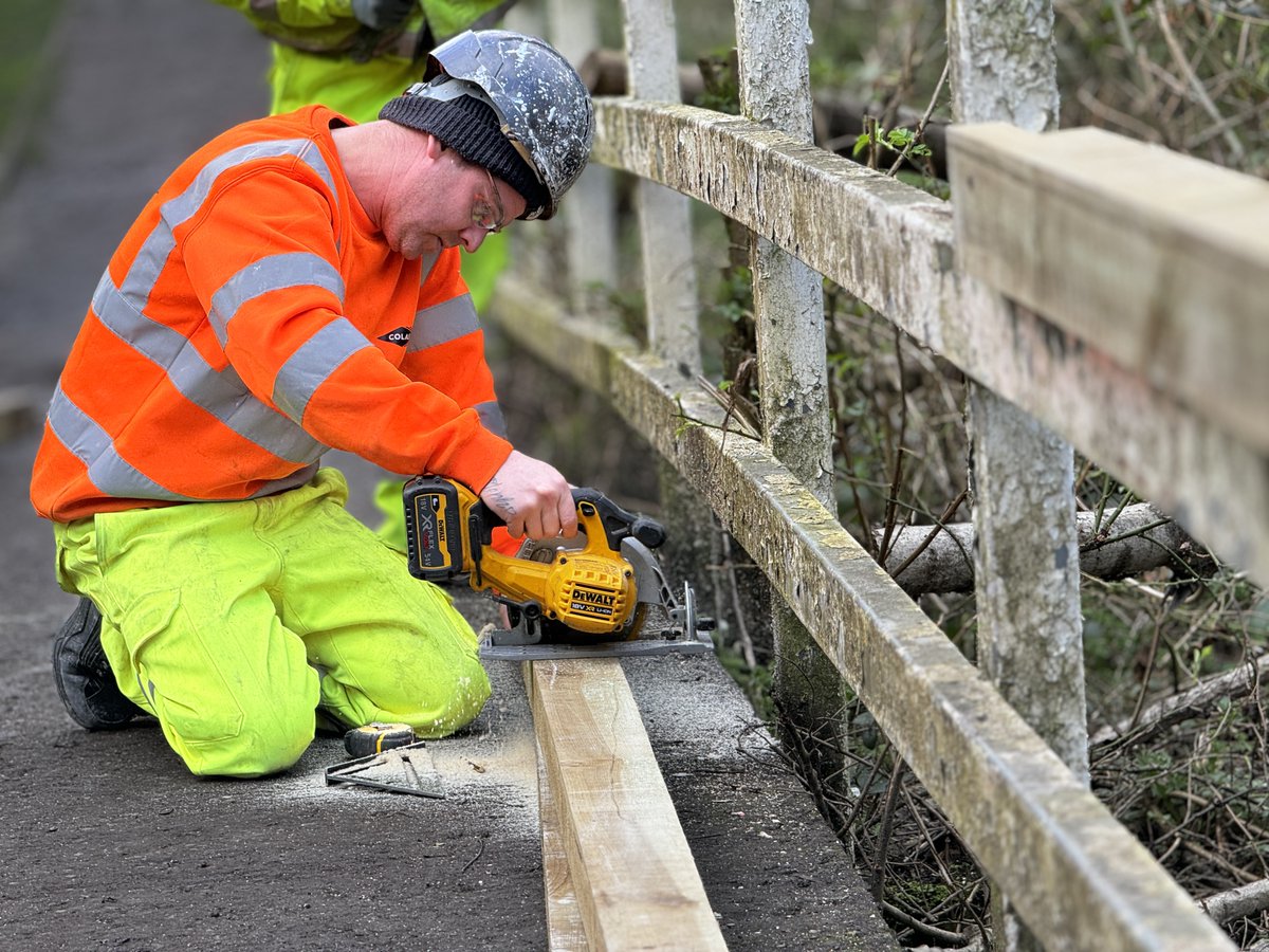 Jesmond Dene (@jesmonddeneorg) on Twitter photo Much-needed repairs today are being done to the "white" bridge on Ouseburn Road. Will it be painted, too? <a href="/NewcastleCC/">Newcastle City Council</a> @urbangreenncl Much-needed repairs today are being done to the "white" bridge on Ouseburn Road. Will it be painted, too? <a href="/NewcastleCC/">Newcastle City Council</a> @urbangreenncl