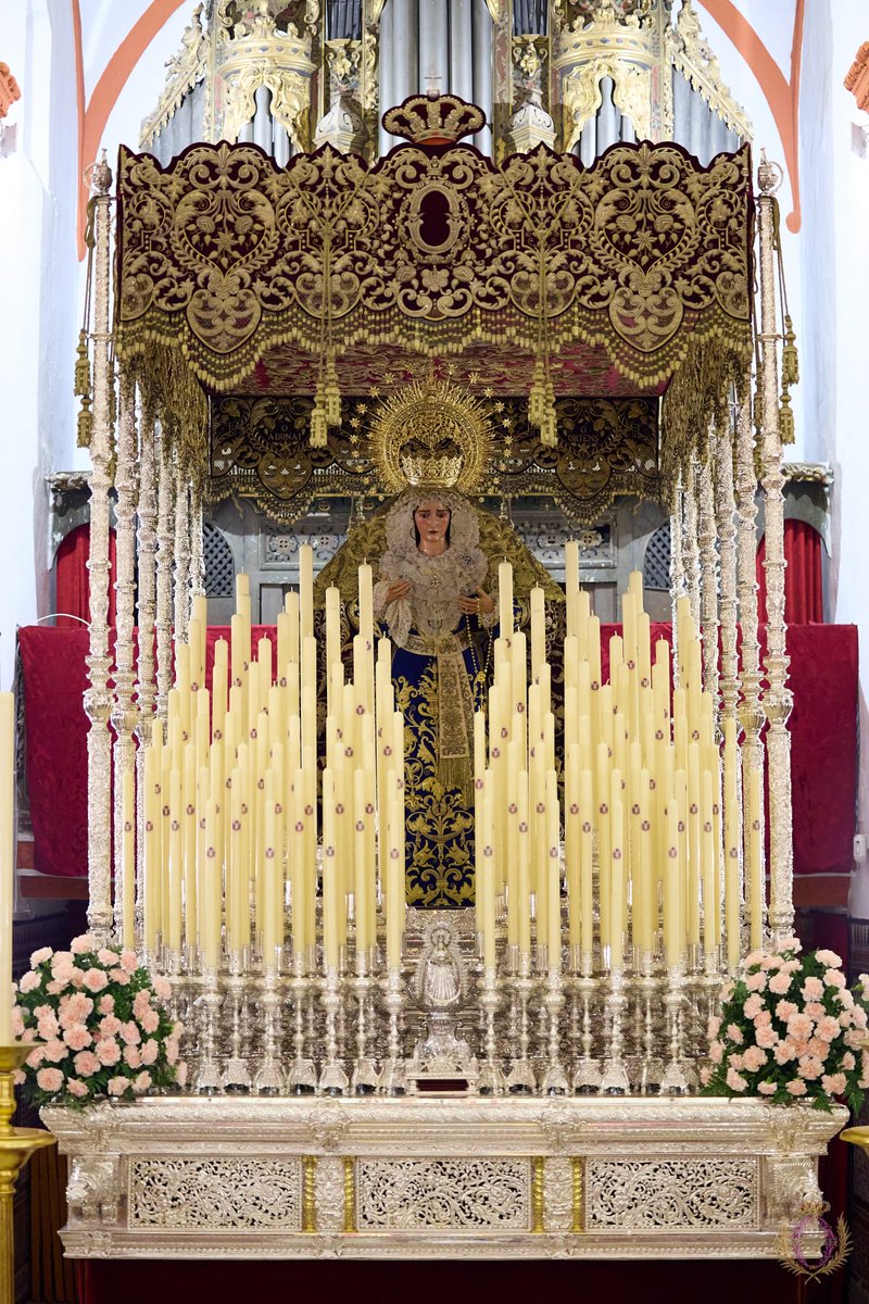 PasionDeSevilla's tweet photo. La Virgen de la O, en su paso de palio ya con la candelería puesta.

#SSantaSevilla24  | @hermandaddelao https://t.co/BFHhfmIQso