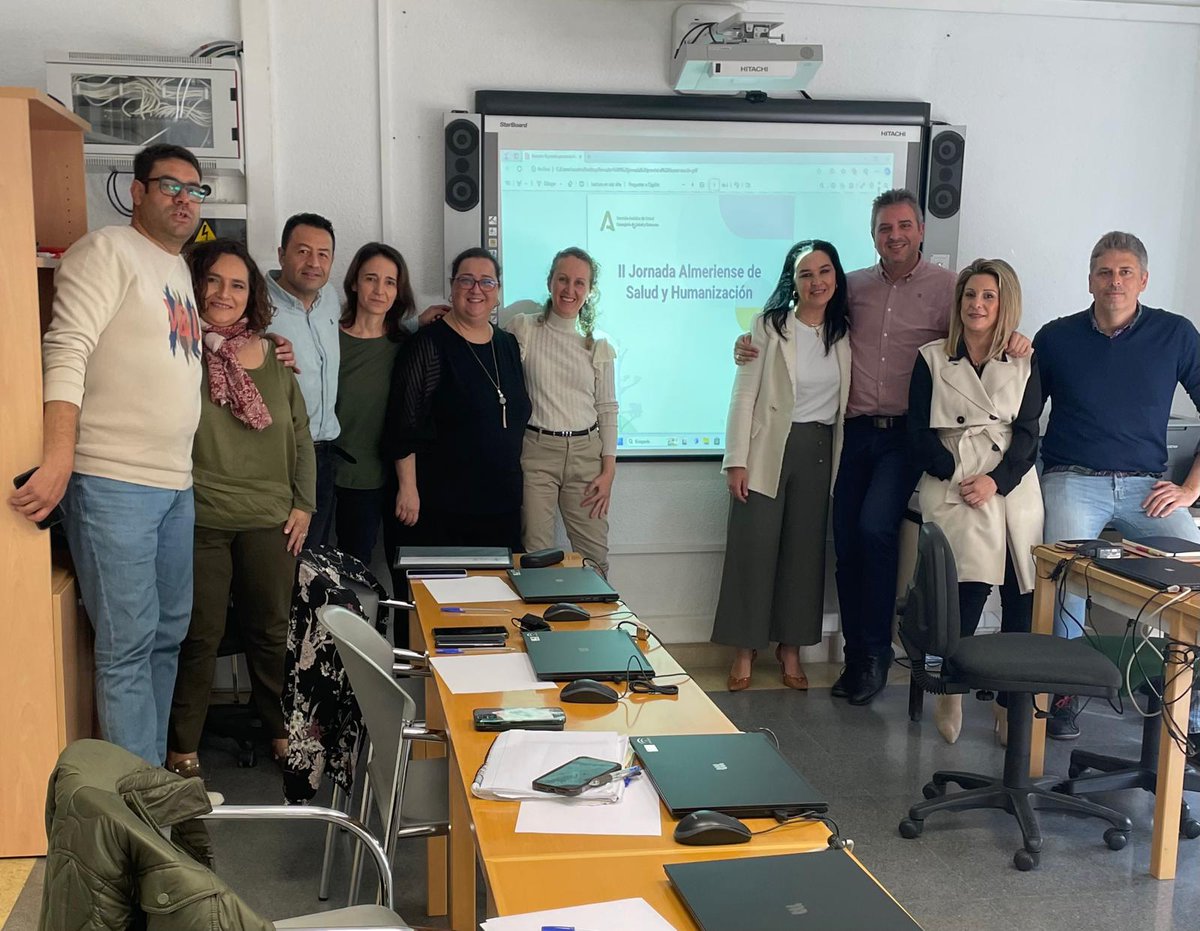 Hospital Universitario Poniente (@huniv_poniente) on Twitter photo El #HUnivPoniente participa en la reunión provincial de las Comisiones de Humanización del SSPA, para avanzar en la mejora de atención sanitaria en todos los centros de At Primaria y Hospitalaria
#SomosPoniente #PonienteContigo
<a href="/saludand/">Consejería de Salud y Consumo</a> <a href="/HumanizAndal/">HumanizAndalucía</a> <a href="/AlmeriaJunta/">AlmeríaJunta</a> <a href="/maiesmo/">Maite Estévez</a> El #HUnivPoniente participa en la reunión provincial de las Comisiones de Humanización del SSPA, para avanzar en la mejora de atención sanitaria en todos los centros de At Primaria y Hospitalaria
#SomosPoniente #PonienteContigo
<a href="/saludand/">Consejería de Salud y Consumo</a> <a href="/HumanizAndal/">HumanizAndalucía</a> <a href="/AlmeriaJunta/">AlmeríaJunta</a> <a href="/maiesmo/">Maite Estévez</a>