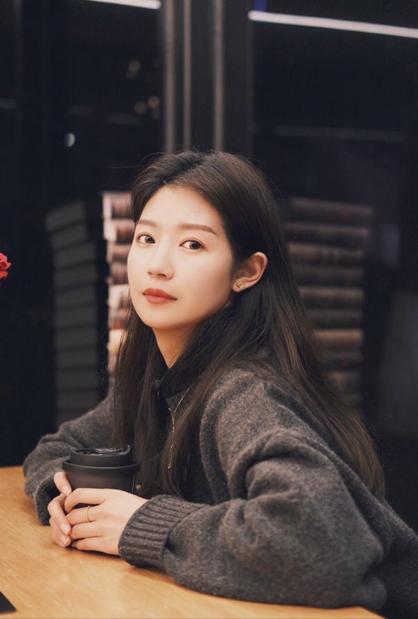 DTLjd's tweet photo. 最近有点郁闷，不知道有哪位哥哥；愿意陪我一起玩耍？ https://t.co/nwnitMFMA2