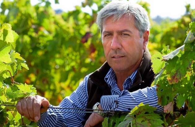 Nuestro más sentido pésame a todos los familiares y amigos de Fernando Remírez de Ganuza. Pionero en el mundo del vino, una trayectoria cuya aportación ha sido tan incomparable como su legado. Desde Alma queremos mandaros nuestro cariño y acompañaros en estos duros momentos.