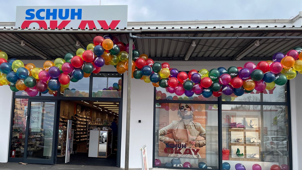 SchuhOkay's tweet photo. Neueröffnung in Velbert: SCHUH OKAY bereichert die lokale Einzelhandelslandschaft 👉 https://t.co/5e8CZY1pLu https://t.co/MoMun8Ie2x