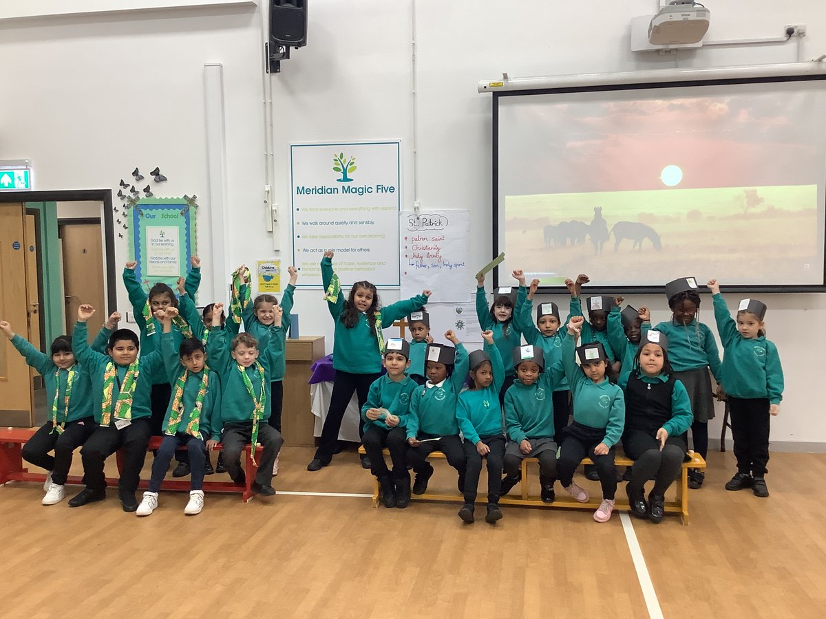 MeridianAngelPS's tweet image. This morning Years 1 and 2 had their class assembly, they taught their families all about animals and their habitats and the story Grace and Family! Great effort everyone!