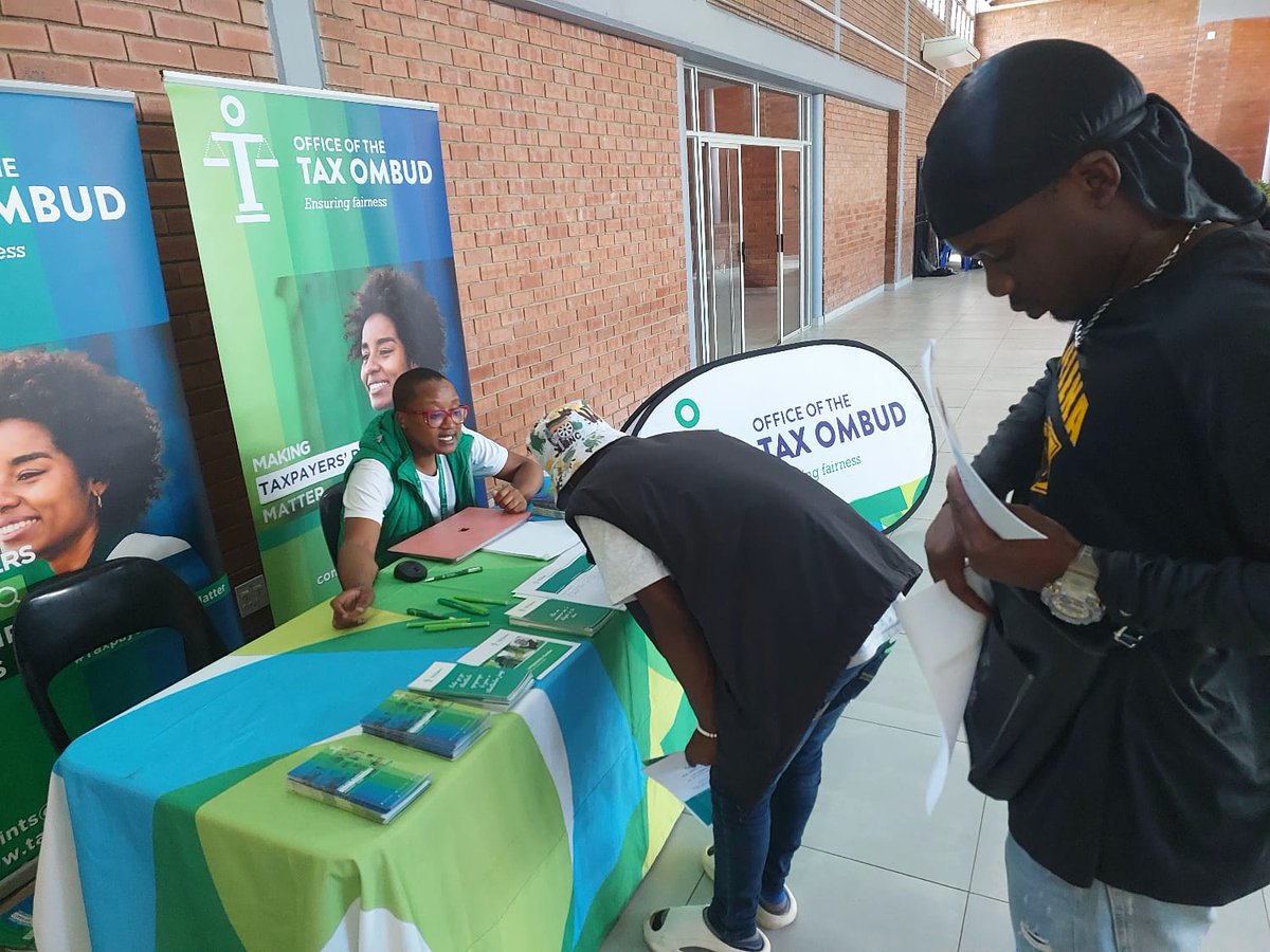 thabomkhize1's tweet photo. The OTO engaging community members about its free services at the City of Johannesburg Ombudsman Citizen Information Clinics at Rabie Ridge Community Centre. #TaxpayersRightsMatter https://t.co/8eal6NxLGc