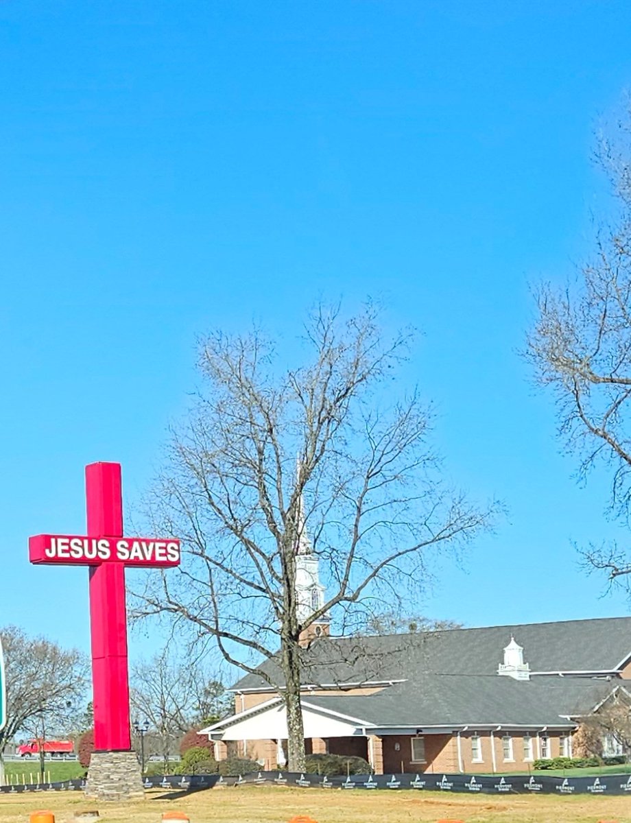 insurance_andy's tweet photo. Continuing to reflect on my quick trip last week to Greenville, SC to visit &amp; support a dear friend. 

Continuing to reflect on how grateful I am for the life changing message of Jesus ✝️ &amp; the impact that has had on my life in the last almost 11 years.

@MiracleHill https://t.co/KhFq79JKeU