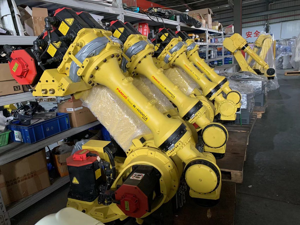 FcrobotAmy's tweet image. Now available:
Fanuc R-1000iA/80F robot for 4 units.
YOM: 2018
Pair with R-30iB mate controller.
Welcome to inquire by email: amy@fanchengrobot.com.
#Fanuc #fanucrobotics #industrialrobot #robotics #robotarm #manipulator #automation #picking #palletizing #handing #robotpick