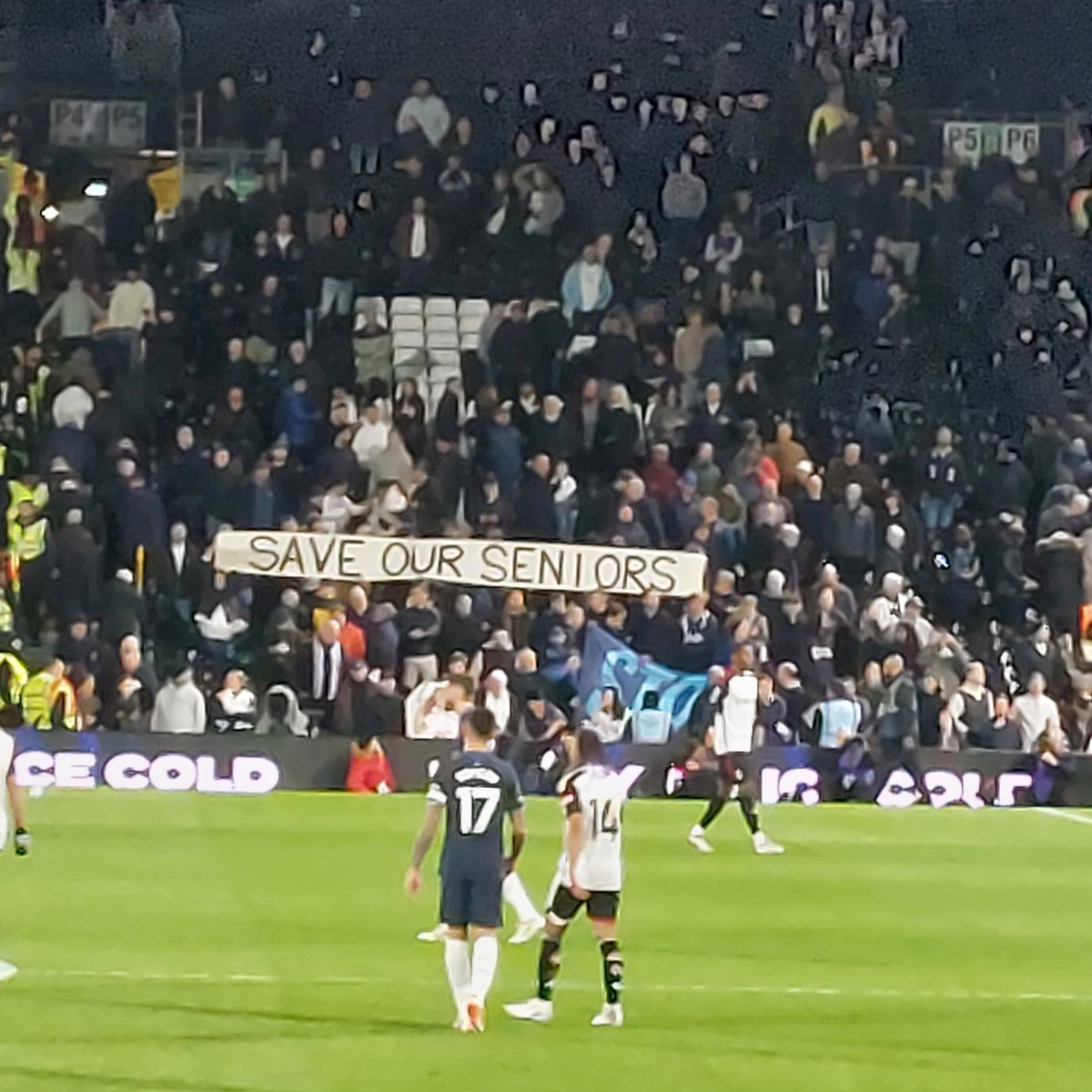 As more and more clubs change their ticket arrangements prompting fears they put profit above fans, we stand in solidarity with Tottenham's @SaveOurSenior66 as they campaign for the reinstatement of senior concessions for their fans, here during our game v Spurs on Saturday. ✊