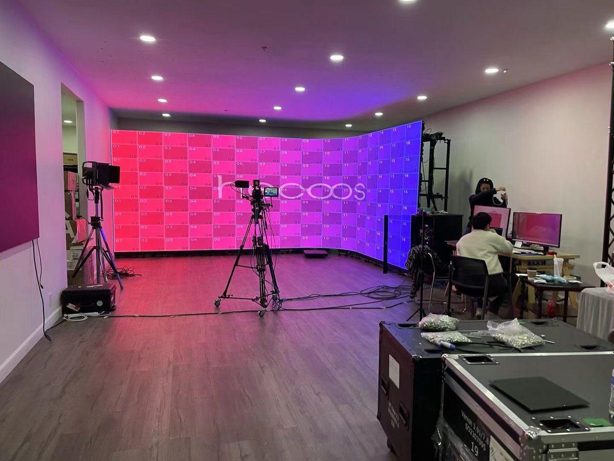 yuanyuanwork01's tweet photo. #hecoos xR in LA, USA.
Come and discuss more at the #NAB show this April, in Las Vegas.
Booth C7521.
#enlightv #mediaserver #xR #virtualproduction #trackingsystem #cameratrack #stype #redspy #camera #realtimerendering #UnrealEngine https://t.co/EwTjEaXfJu