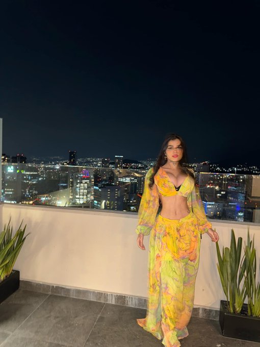 Necesito un novio feo 🔥🔥😳 https://t.co/IpVQJSaTGt