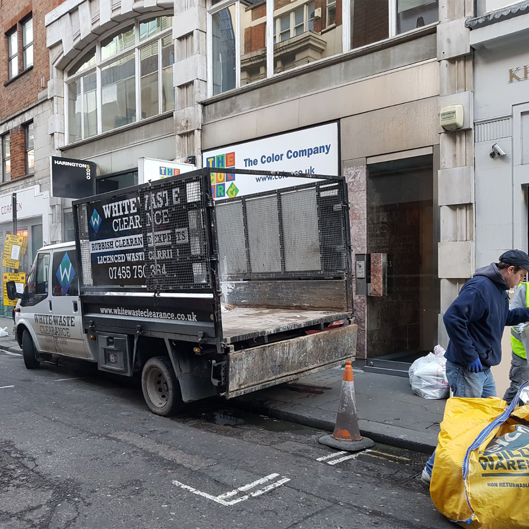 Need a fresh start? We're here for #ShopClearances! 🗑️

At #WhiteWasteClearance we know that change is good for business, whether you're renovating, relocating, or simply clearing space for new stock. 🏢

Visit our website today to find out more! ⁣

shorturl.at/lqIJV