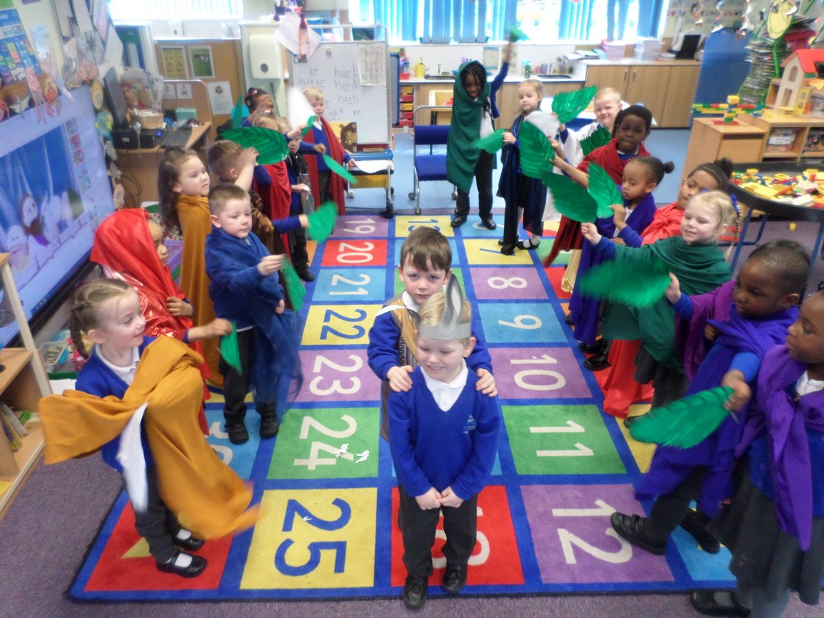 St Jude's Catholic Primary School 🧡 (@jude_primary) on Twitter photo Reception class have re-enacted the events of Palm Sunday beautifully. <a href="/BCPP__/">🧡Catholic Primary Partnership🧡</a> <a href="/BhamDES/">Birmingham Diocesan Education Service</a> <a href="/PrimaryTolkien/">Tolkien Cluster Schools</a> #catholiclife Reception class have re-enacted the events of Palm Sunday beautifully. <a href="/BCPP__/">🧡Catholic Primary Partnership🧡</a> <a href="/BhamDES/">Birmingham Diocesan Education Service</a> <a href="/PrimaryTolkien/">Tolkien Cluster Schools</a> #catholiclife