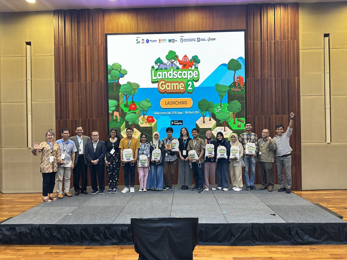 TheLandAlliance's tweet photo. @ipbofficial @brin_indonesia @KementerianLHK @IFSAdotnet @coravanoosten @GCRF_TRADE_Hub @UKRI_News @GCRF ๐ฎ Final session with the Landscape Game 2 contest!
๐ Congratulation to all the winners!
#TRADEHub #LandscapeGame2 https://t.co/dObu7HBaWd