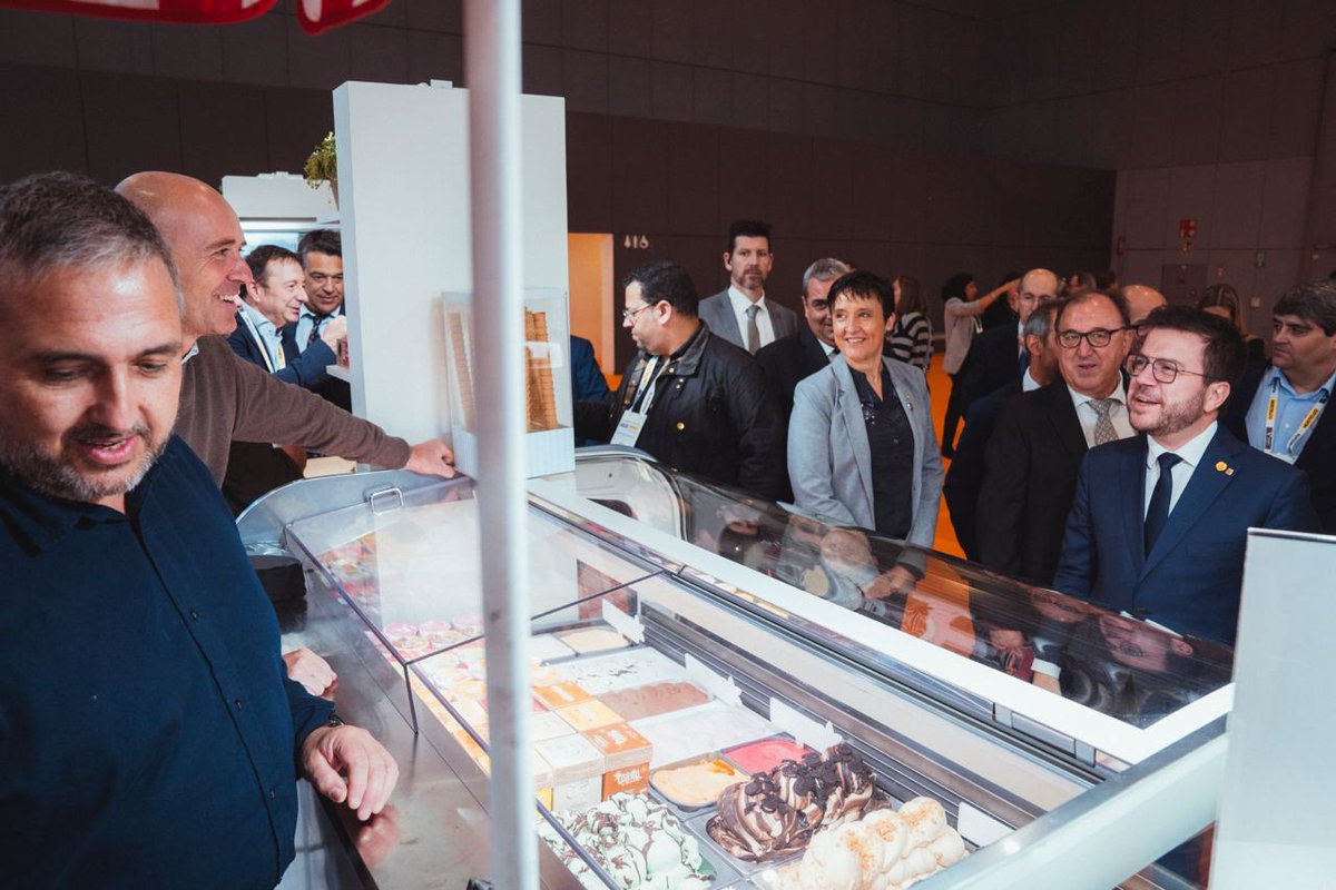 📣 Yesterday started @AlimentariaBCN, Europe's leading trade fair for the food sector 🍴 This year the Catalan Government presented Catalonia as a World Gastronomy Region 2025 💬 Minister @dmascort: “It is a great showcase to show the world the Catalan product”