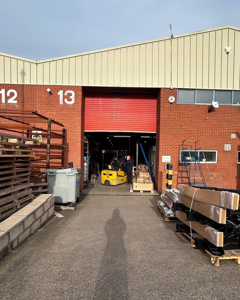 _ddsmetal's tweet image. DDS - your destination for quality Land Rover parts 

🇬🇧 British manufacturer

For over 2 decades, we’ve dedicated ourselves to manufacturing premium quality Land Rover parts, aiming to deliver excellence with every component.