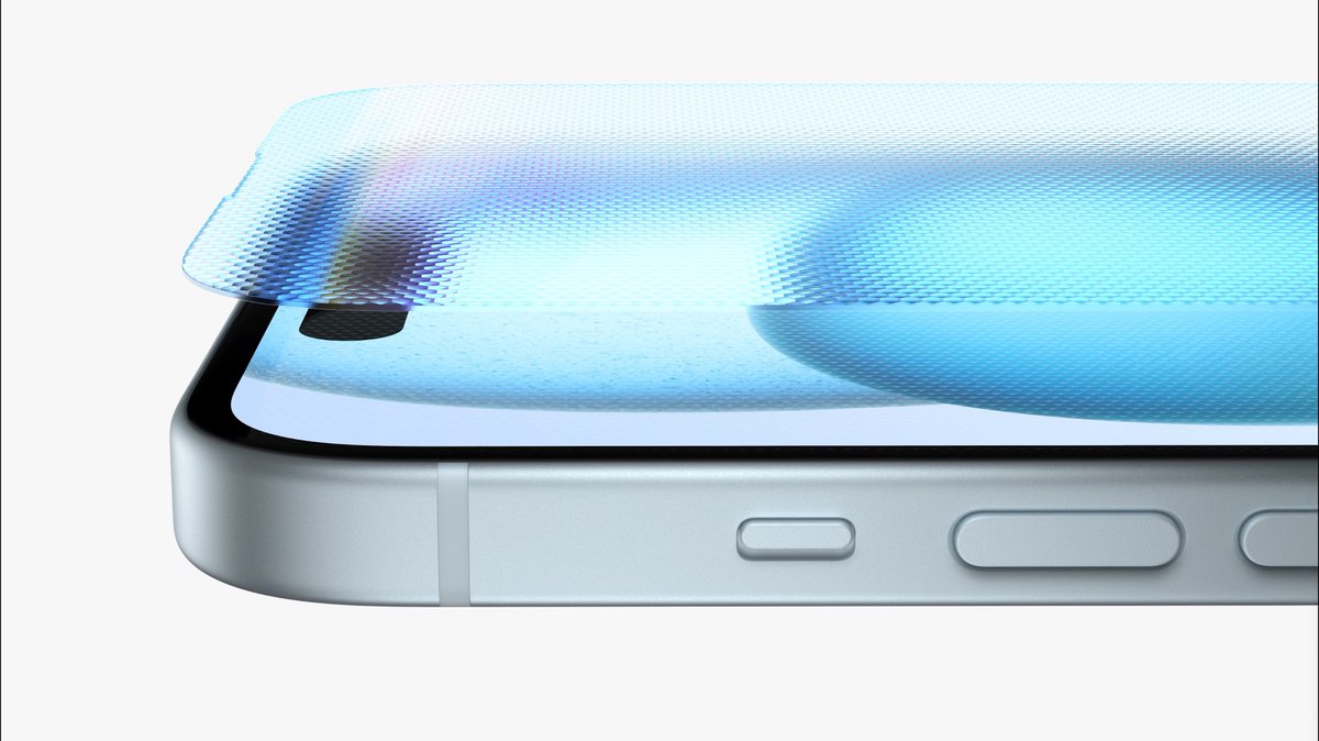 The iPhone 17 models next year will feature a new anti-reflective display that is more scratch-resistant

Source: Instant Digital (on Weibo)