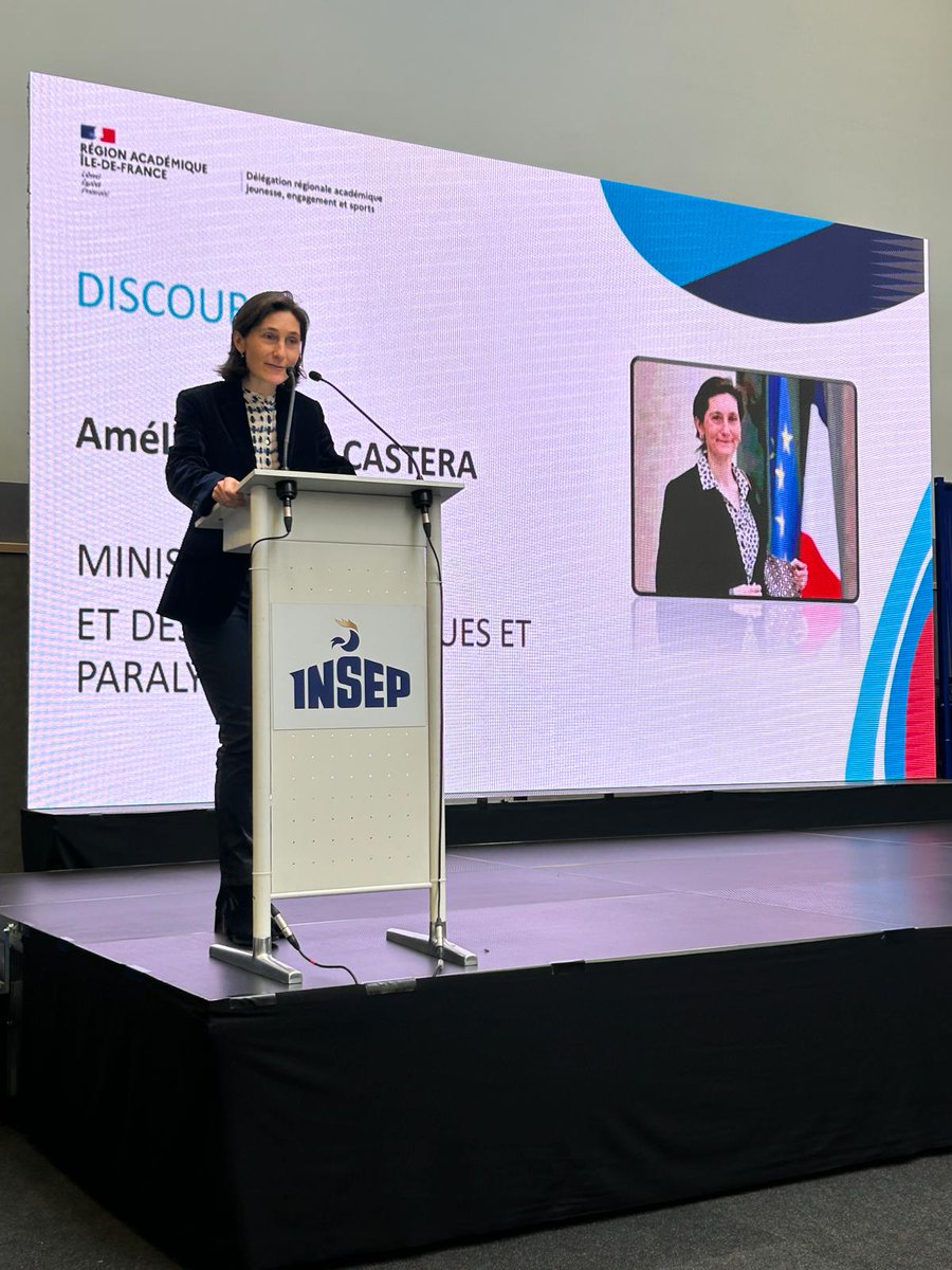 RAIledeFrance's tweet photo. Les personnels de la #DRAJES et des #SDJES IdF réunis pour préparer les #JOP2024 lors d'un séminaire à l'@INSEP_PARIS ! 🔥
Un travail collaboratif avec @PREFET75_IDF pour ↩️
🏅 Créer une dynamique collective
👏 Valoriser tous les acteurs
🖇️ Partager un moment de convivialité ! https://t.co/ofCGOFnYOk