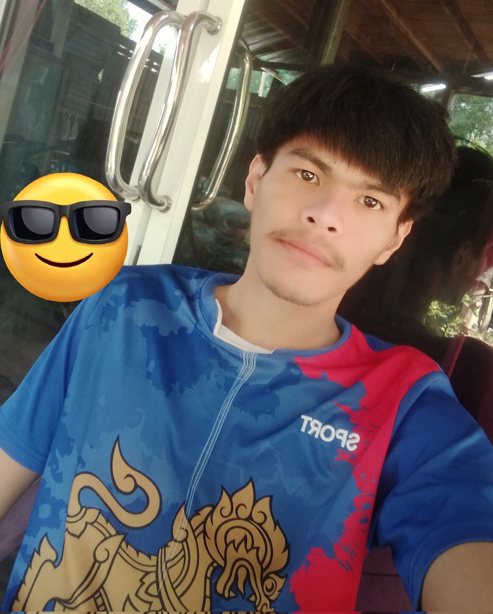 Thnng862Rad's tweet photo. ผุฮ่ายหลายบ้มีคนนั่งเล่นนำเลย555😎😎😎 https://t.co/2aHwVYLGyx