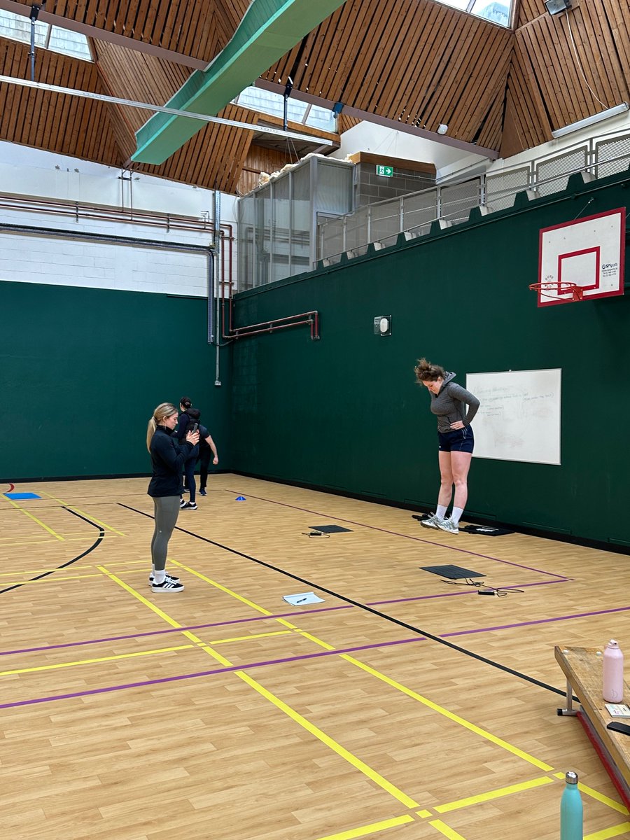 andre_moura_16's tweet photo. Practical workshop on Physical Activity Project Assessment (PAP) with PME2s on March 12th, leaded by @harry_fleming 
@PessLimerick 
@UL https://t.co/pPG3IhZBi6