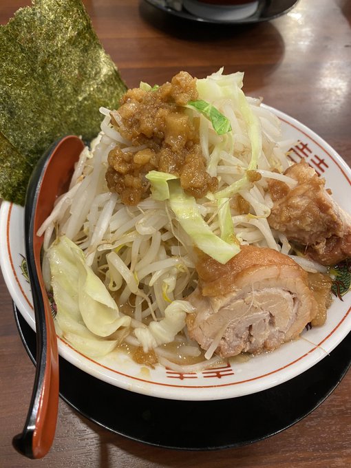 神飯！ぶっ豚🐷 https://t.co/pjVY2d4AgQ