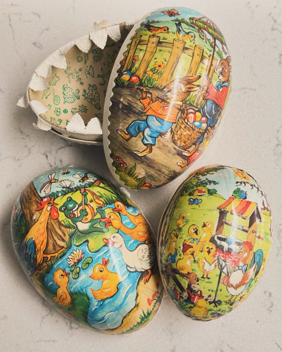 Found these beauties in a charity shop, for a bargain! Can’t wait to fill them!

#easter #eastereggs #vintage #cardboard #reuse #planetfriendly