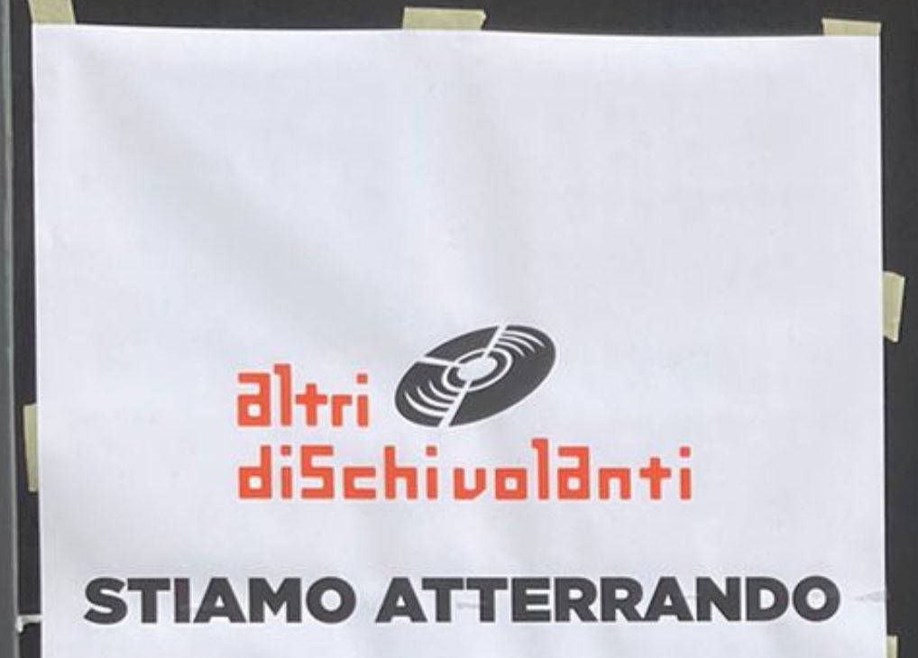 Dischivolanti tweet media