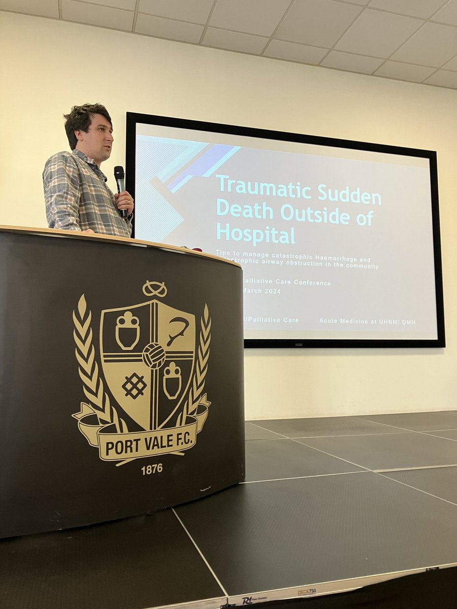 UHNM_SPCT's tweet photo. Fantastic start to our conference today - Dr Lambert covering palliaitve care emergencies, specifically catastrophic haemorrhage and airway obstruction , followed by Steph Peak and Jessic Clowes , discussing Metastic Spinal Cord Compression Pathway and management. https://t.co/6QhSHPAQvV
