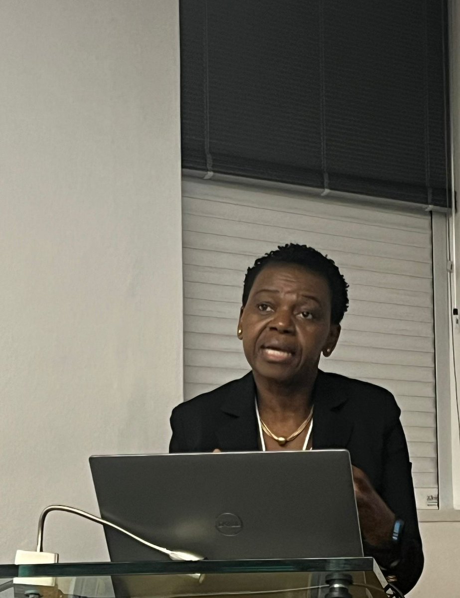 CHI_UCT's tweet photo. Prof Ana Mocumbi, MIHER, Maputo Mozambique presents the keynote lecture: the poorest billion and maternal health highlighting the importance of the PEN- Plus project. #pathafricaconference #medicalproffesionals #pathafricaconference2024 https://t.co/gKqB07esXD